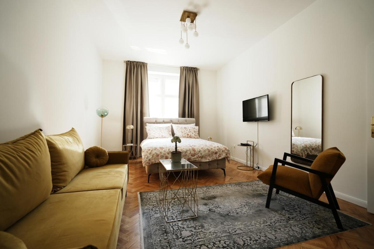 Center City Apartment 3 萨格勒布 外观 照片